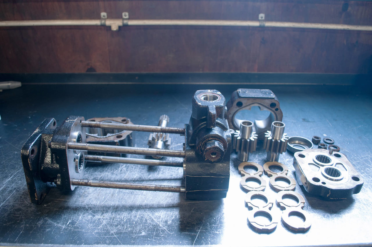 Hydraulic Pump, Motor, Valve Service & Repair #1
